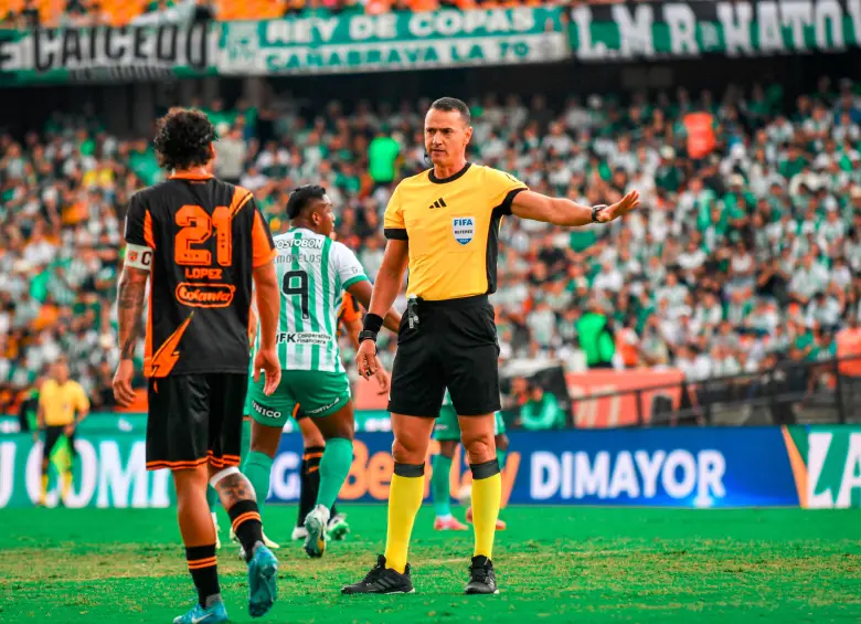 La Liga del segundo semestre fue la de mayor número de expulsados de los últimos años. FOTO COLPRENSA