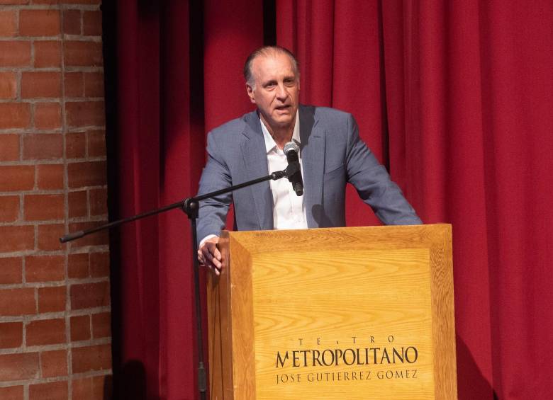 El gerente de Empresas Públicas de Medellín (EPM), John Maya Salazar, durante el lanzamiento de la campaña Corazón Inmenso. Foto: Esneyder Gutiérrez