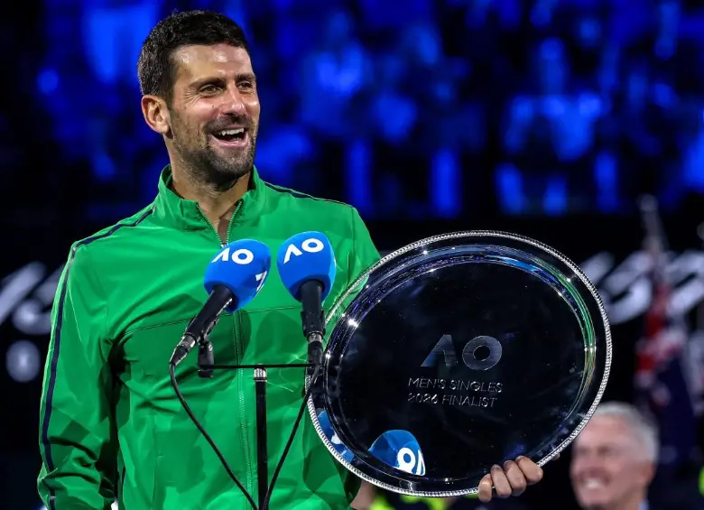 Novak Djokovic buscaba su título 25 de Grand Slam, una marca histórica que finalmente se le escapó en Melbourne. FOTO: AFP.
