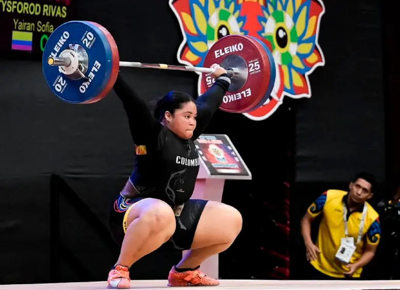 Yairan, una de las nuevas joyas que tiene Colombia en el levantamiento de pesas. FOTO X-IWF