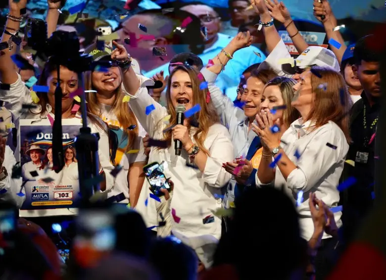 Paloma Valencia lideró el cierre de campaña para candidatos al Congreso del Centro Democrático en Bogotá y Cundinamarca. Foto: Cortesía