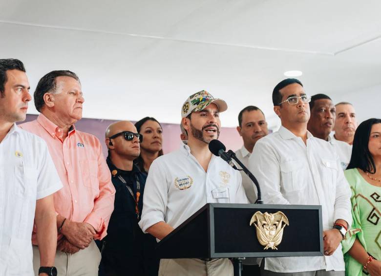 El jefe de Estado realizó un Consejo de Seguridad y Empalme Territorial en Riohacha. Foto: Presidencia. 