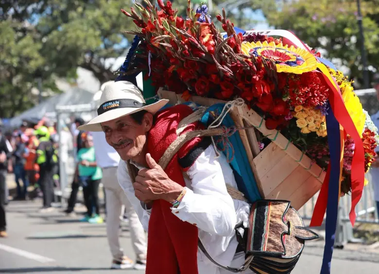 Este es Jhon Jairo Grajales, ganador absoluto del Desfile de Silleteros 2026. FOTO : Manuel Saldarriaga.