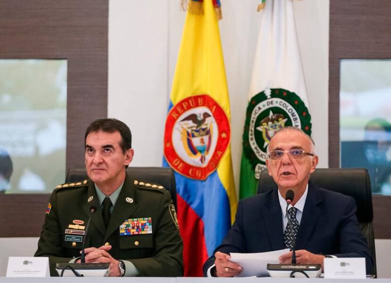 Recientemente el director de la Policía, general William Salamanca, hizo parte de un consejo de seguridad en Bogotá junto al ministro de Defensa, Iván Velásquez. FOTO COLPRENSA
