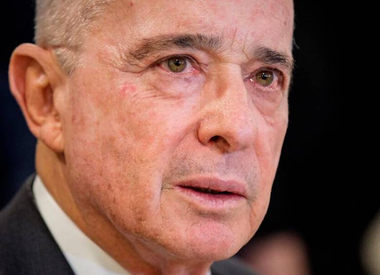 Uribe renunció al Senado en 2020 para que su proceso lo llevara la justicia ordinaria. FOTO COLPRENSA