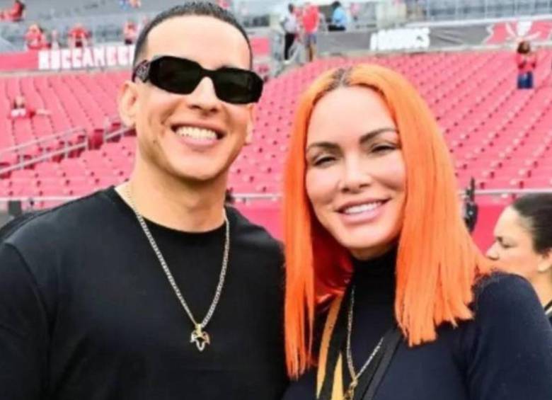 Daddy Yankee denunció a Mireddys y a su hermana por gasta una suma de dinero de las compañías musicales del artista sin la autorización de él. Foto: AFP