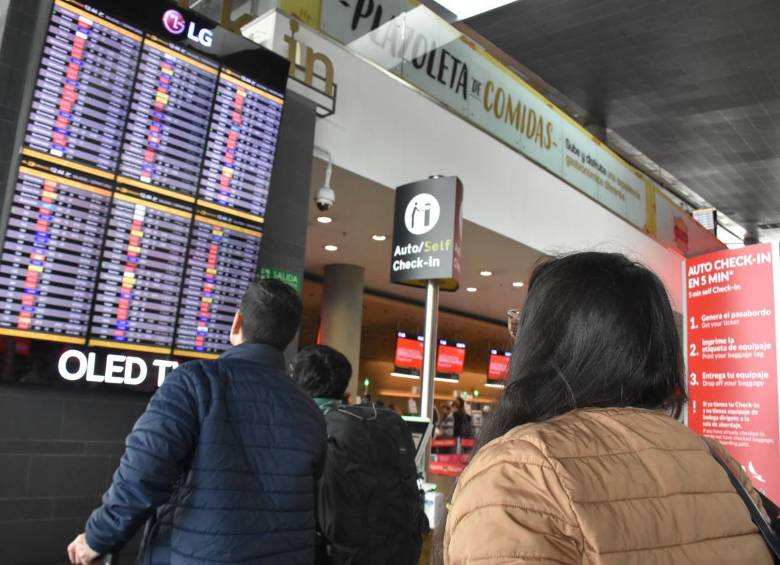 La aviación es responsable de 2% de las emisiones asociadas con el transporte a nivel mundial, de acuerdo con la Asociación Internacional de Transporte Aéreo (Iata). FOTO: Colprensa.