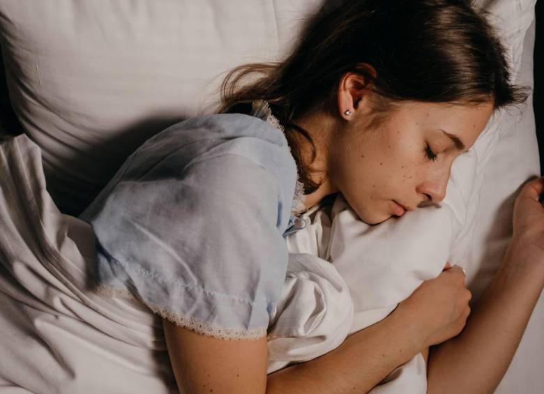 Los resultados sugieren una conexión biológica entre la necesidad de dormir y la acumulación de conexiones celulares. FOTO Agencia Sinc