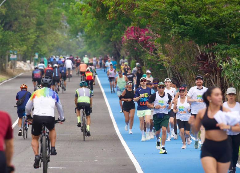 La renovación de la pista de 1,6 kilómetros hace parte de la fase 3 del megaproyecto Gran Parque Medellín, que registra un avance cercano al 80 % y cuenta con una inversión de más de $20.000 millones. Foto: Cortesía