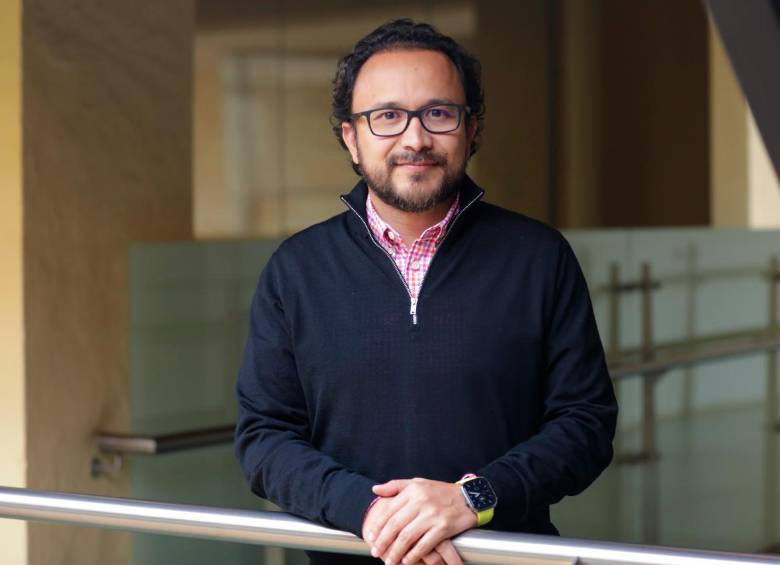 La subasta de TES registró alta demanda, pero con tasas superiores al 14%, contrariando las proyecciones de Javier Cuellar, director de Crédito Público. 