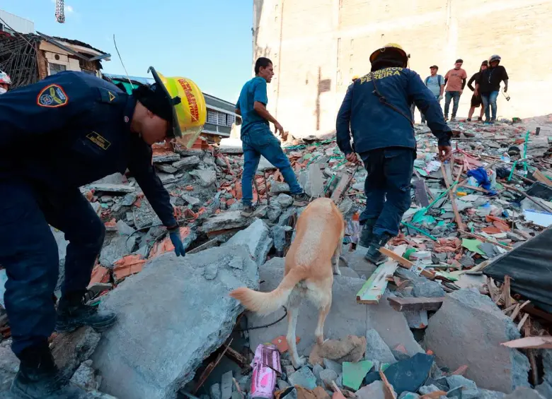 Las aseguradoras han recibido 10.465 reclamaciones por el sismo del 10 de agosto, con pérdidas estimadas en $281.000 millones. FOTO Manuel Saldarriaga