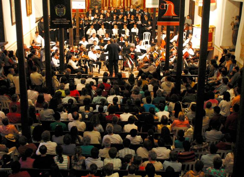 Los conciertos se realizan en la Capilla Jesús Nazareno y en el teatro Simona Duque. FOTO El COLOMBIANO