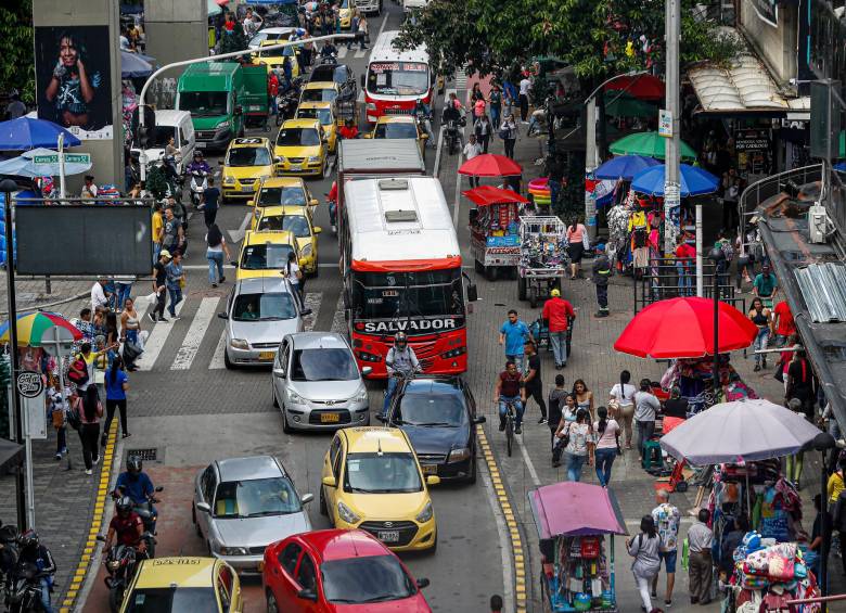 Comercio decembrino en el Centro promete ser caótico por aumento en la informalidad