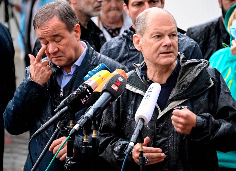 El canciller alemán, Olaf Scholz, ha sido cuestionado por su actitud reservada ante el envío de armas a Ucrania. FOTO EFE
