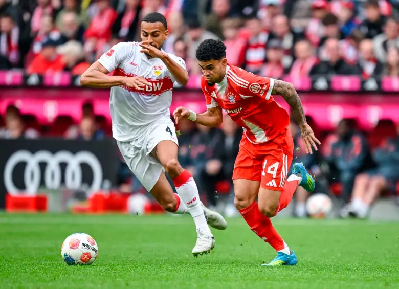 Luis Díaz ha enfrentado a Stuttgart en 3 ocasiones: le marcó un gol y dio tres asistencias. Ante este rival se coronó en la Supercopa de Alemania y en la Bundesliga. FOTO: GETTY