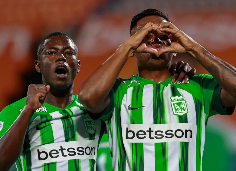 Desde el diciembre pasado, cuando Nacional quedó campeón de la Copa Betplay, se conoció que Marino iría a Boca; mientras que Morelos mostró su deseo de seguir en el equipo verdolaga. Foto: Manuel Saldarriaga Quintero