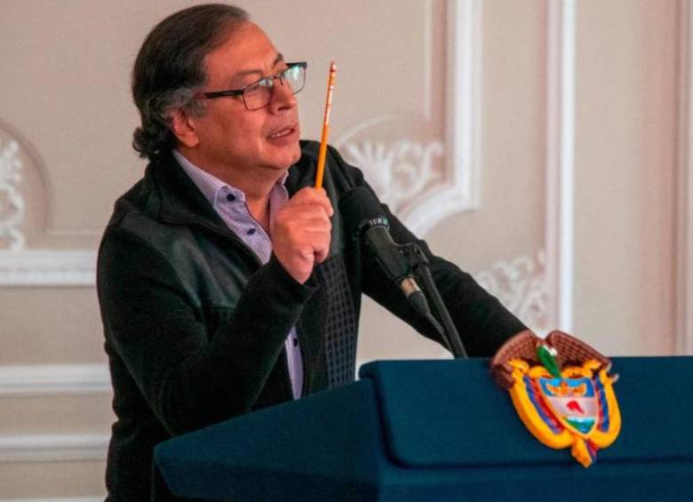 Este martes 22 de agosto se conoció que el presidente Gustavo Petro, sancionó la ley que castiga el uso de biopolímeros en Colombia. FOTO: CORTESÍA Presidencia 