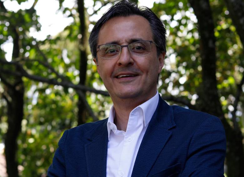 El médico Héctor Upegui es egresado de la Universidad CES y trabaja en Alemania. FOTO Cortesía 