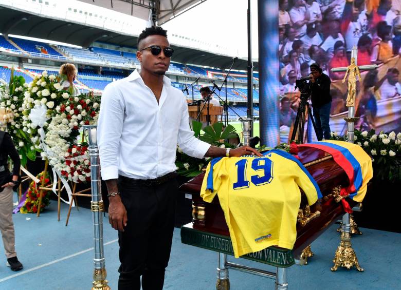 ¡Gracias Coloso! Colombia despidió a Freddy Rincón 