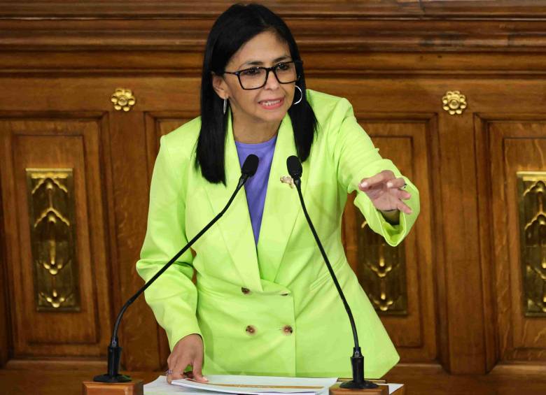 Delcy Rodríguez lidera la administración encargada de la fase de “estabilización” tras la operación que derivó en la captura de Nicolás Maduro. FOTO: AFP.