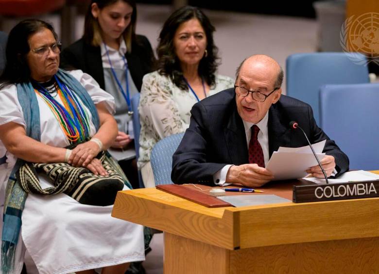 El canciller Álvaro Leyva durante su intervención ante el Consejo de Seguridad de la ONU, acompañado por la embajadora de Colombia ante Naciones Unidas, Leonor Zalabata. FOTO: Cortesía