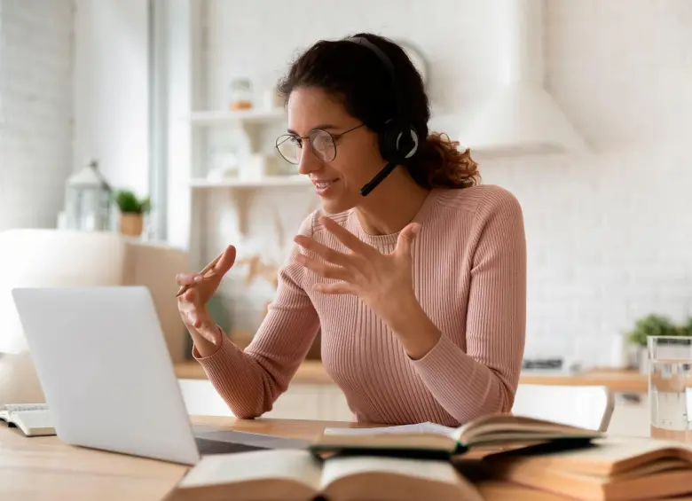 LCN Idiomas ofrece formación y crecimiento laboral para quienes dominan el inglés. FOTO: GETTY