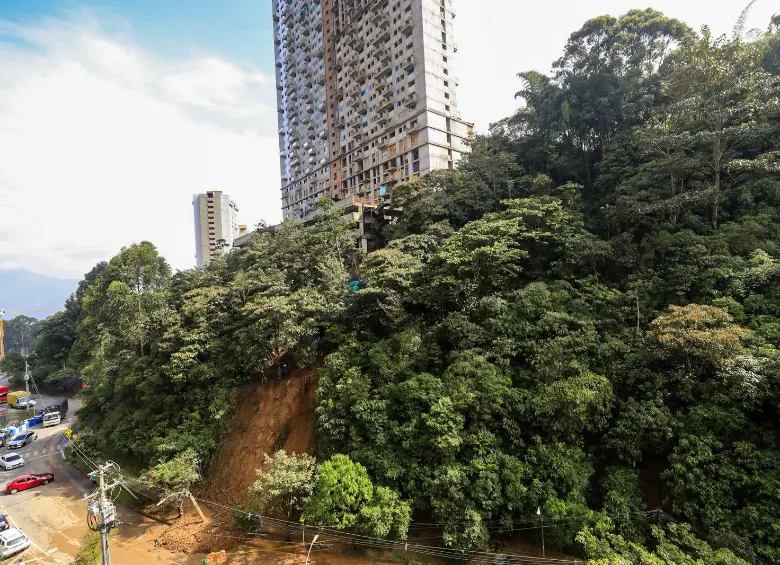 Panorámica de como quedó la zona tras la emergencia. FOTO: Camilo Suárez.