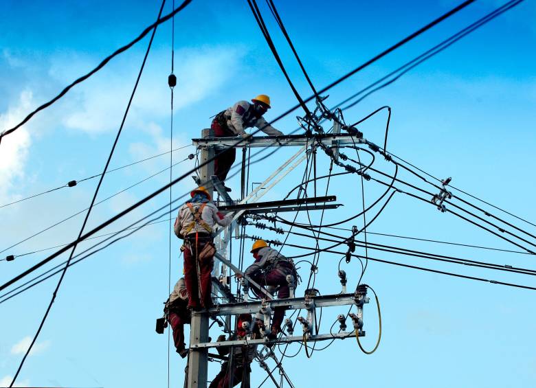 Según estimaciones del Ministerio de Minas y Energía, la implementación de la medida propuesta generaría una reducción en la tarifa nacional de energía eléctrica. Foto: Juan Antonio Sánchez