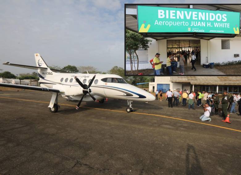 Adelante, fachada del aeropuerto de Caucasia. Atrás, la llegada de la primera avioneta de la aerolínea Moon Flights. FOTO: Esneyder Gutiérrez Cardona