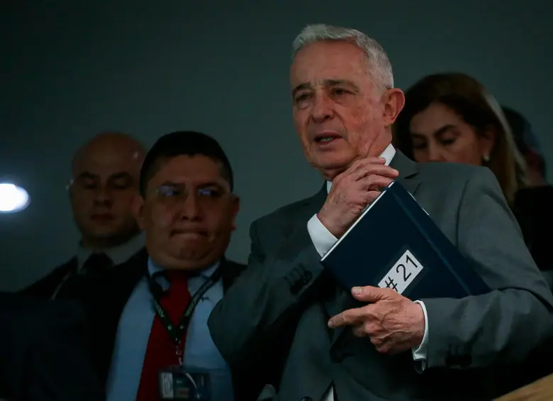 La defensa del expresidente Álvaro Uribe tiene hasta el 13 de agosto para presentar los argumentos de la apelación al fallo. FOTO COLPRENSA