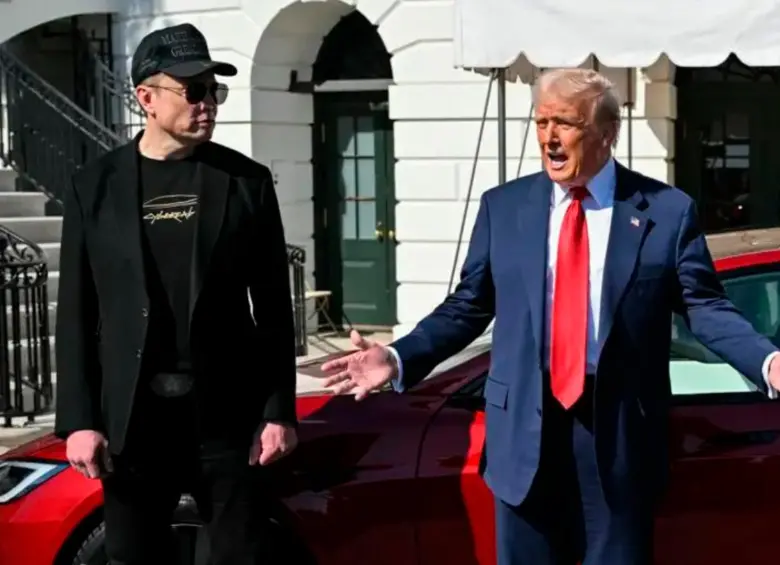 Elon Musk fue el mayor donante de la campaña de Donald Trump que lo regresó a la Casa Blanca en las elecciones de noviembre de 2024. FOTO: AFP vía Getty