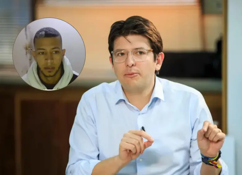 Jhorman David Mora Silva, alias Caleño, fue acusado por su presunta participación en la planeación del crimen del senador Miguel Uribe. Foto: captura de video y El Colombiano.