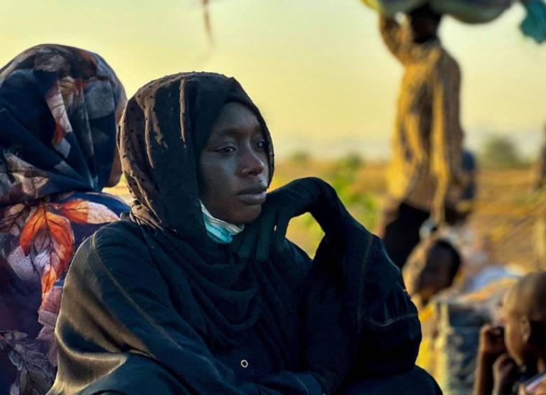 Según la OMS, El Fasher se encuentra sin ayuda humanitaria desde febrero de 2025, y la malnutrición está aumentando drásticamente, especialmente entre los niños y las mujeres embarazadas. FOTO: AFP