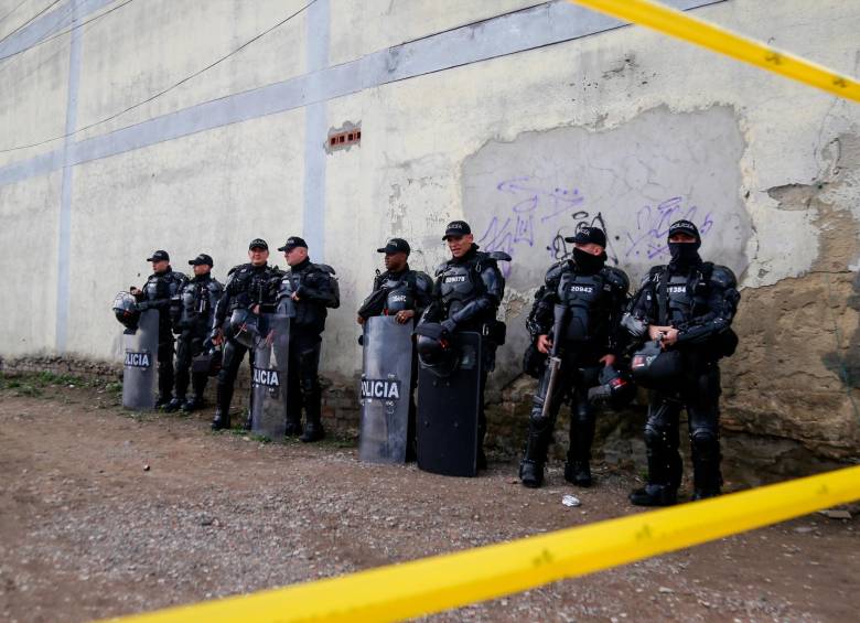 El Undomo, antes Esmad, tuvo que intervenir en el intento de amotinamiento en el Centro de Traslado por Protección de Soacha. FOTO: Colprensa