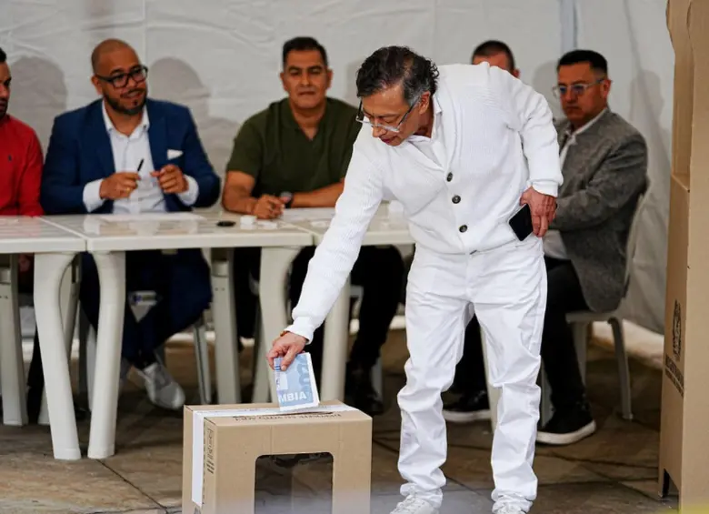 Petro ha sido electo en cargos públicos con este sistema electoral. Crédito: Colprensa