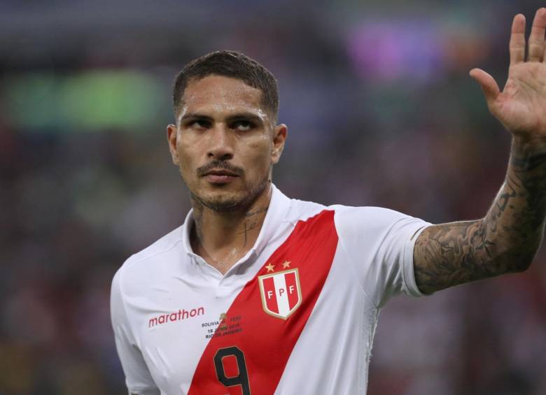 Paolo Guerrero con la camiseta de Perú. FOTO: GETTY