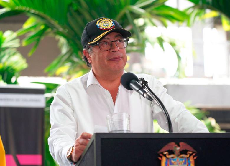La aprobación del presidente Gustavo Petro decreció durante la primera semana de mayo. FOTO: Colprensa