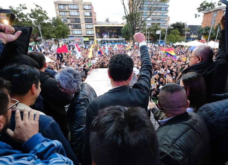 Evento en campaña del candidato Iván Cepeda. Foto: redes sociales @IvanCepedaCast