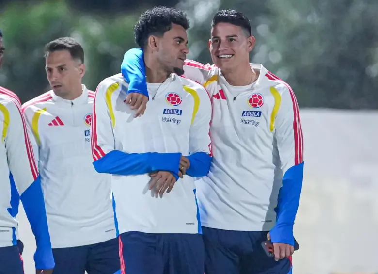James entrenando con la Selección Colombia en medio de los juegos amistosos de la fecha Fifa ante Nueva Zelanda y Australia. FOTO: Tomada de redes sociales @FCFSeleccionCol