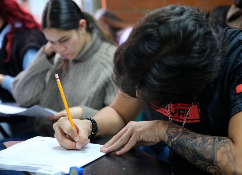 660.000 estudiantes presentaron las pruebas Saber 2023 este 13 de agosto. FOTO COLPRENSA 