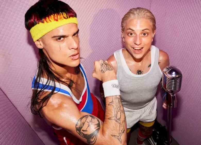 Catriel Guerreiro (Ca7riel, 30 años) y Ulises Guerriero (Paco Amoroso, 31 años) se conocieron con seis años en el colegio y hasta hoy no se habían separado. FOTO: Tomada de redes sociales @ca7rielypacoamoroso