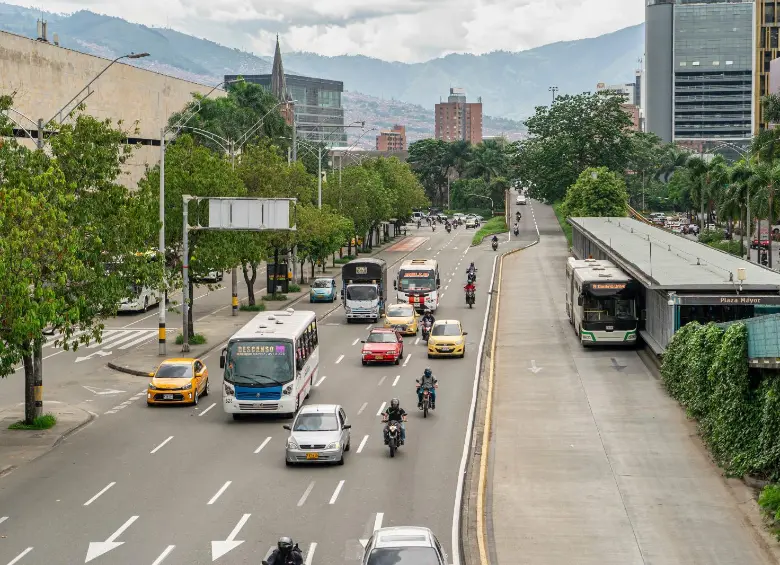 Para el transporte público colectivo metropolitano (buses y micros), el aumento en las rutas intermunicipales oscilará entre $300 y $550, dependiendo de la distancia. FOTO: Cortesía Área Metropolitana