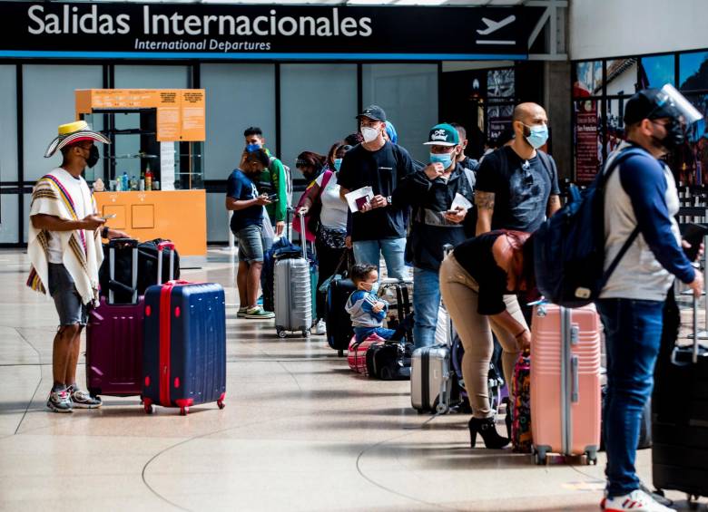 La propuesta pretendía aliviar la crisis del sector aeronáutico en Colombia. FOTO Julio Herrera 