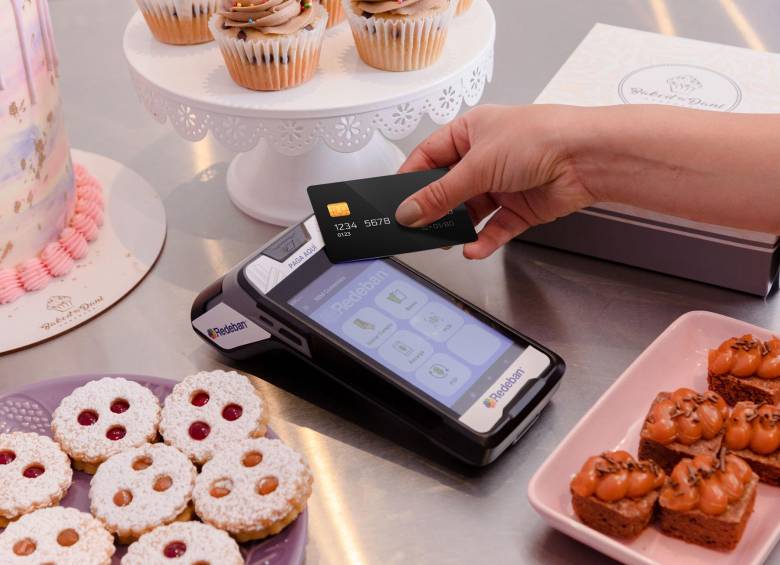 Más de $1,3 billones en San Valentín, $67 mil millones en el Carnaval y $1,99 billones en transferencias inmediatas vía Bre-B reflejan una transición estructural en los hábitos de consumo. FOTO: Redebán.