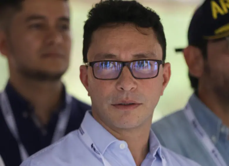 El exalcalde de Santa Marta y exgobernador del Magdalena, fue acusado formalmente por la Fiscalía por los presuntos delitos de contrato sin cumplimiento de requisitos legales y peculado por apropiación agravado. FOTO: Colprensa