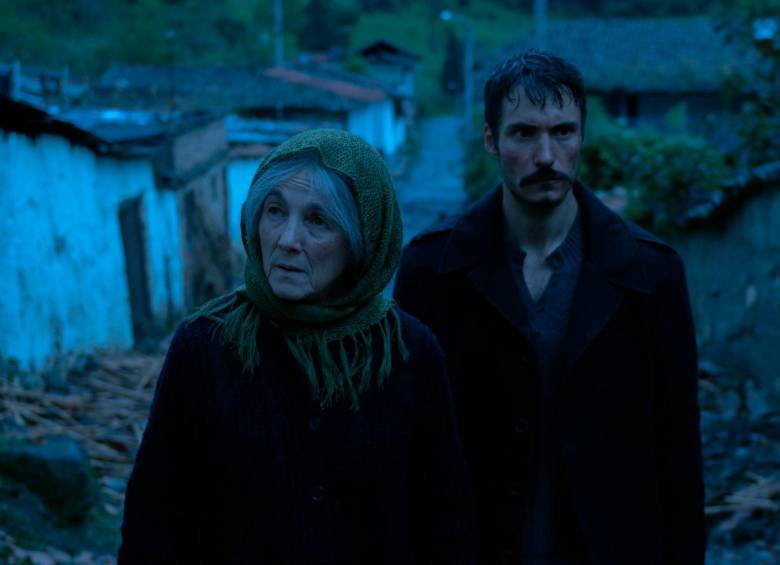 Con esta película, Acevedo retoma su exploración sobre la memoria y la espiritualidad en el contexto colombiano. El filme está protagonizado Claudio Cataño y Paulina García. FOTO cortesía.