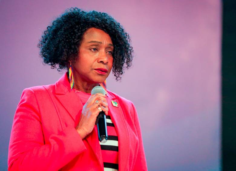 María Isabel Urrutia fue declarada insubsistente para su cargo como ministra del Deporte por el presidente Gustavo Petro. FOTO: COLPRENSA