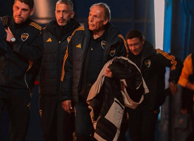 El entrenador argentino Miguel Ángel Russo, de 69 años, dirige a Boca Juniors desde junio de este año, cuando regresó por tercera vez al equipo donde ganó la Libertadores del 2007. FOTO: Tomada de X @BocaJrsOficial