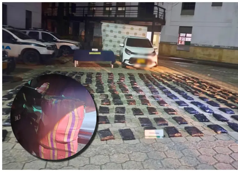 El procedimiento se llevó a cabo en el barrio París, luego de que una denuncia ciudadana alertara sobre el cargue sospechoso de varios paquetes en un vehículo. FOTO Policía Metropolitana. 