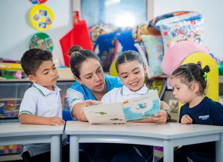 Expertos aseguran que las rutinas ayudan a fortalecer el desarrollo emocional, cognitivo y social de los niños durante sus primeros años de vida. FOTO: Cortesía Colegio Vermont. 